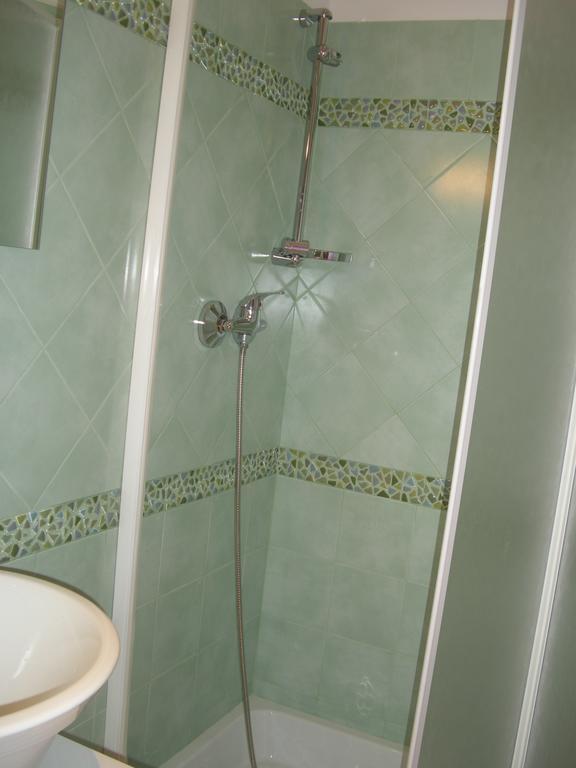 Bed And Breakfast San Martino Castignano Chambre photo
